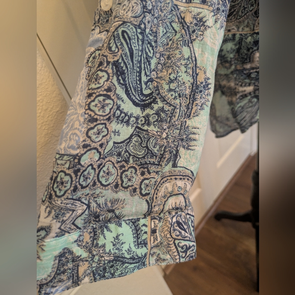 Chico's Teal and Navy Paisley Button Up EUC Sz3 = L - Picture 3 of 8